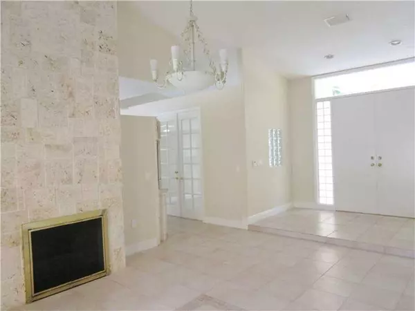 Miami, FL 33176,10190 SW 114 TE