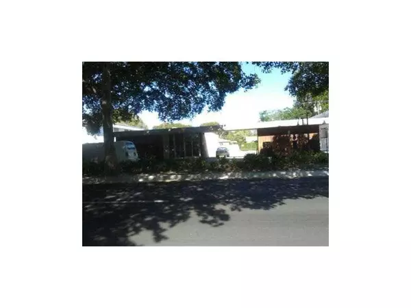 1875 SW 22 ST, FL 33145