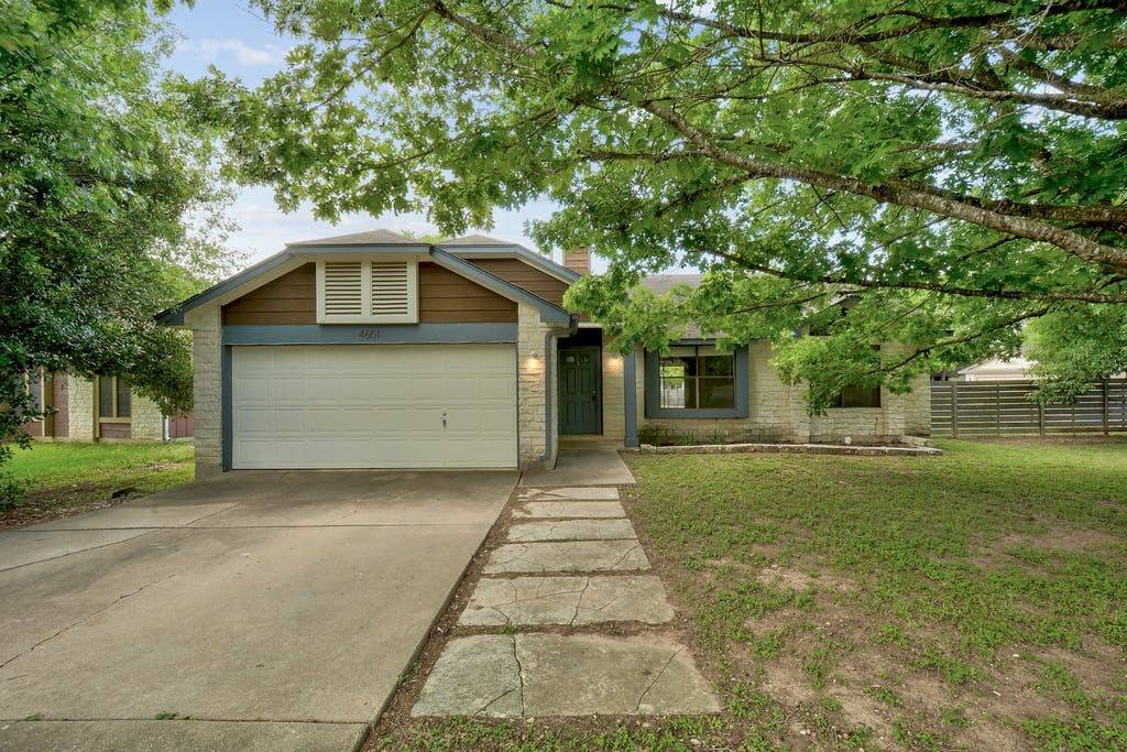 Homes for sale - 4601 Borage DR, Austin, TX 78744 – MLS#1144507 - K...