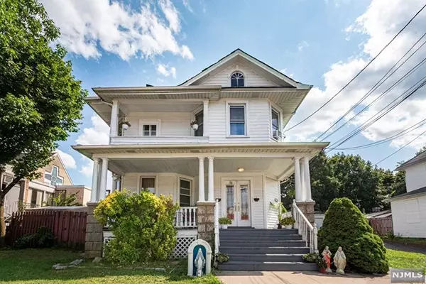 16 W Central AVE, Bergenfield, NJ 07621