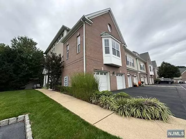 401 River PL, Butler Borough, NJ 07405