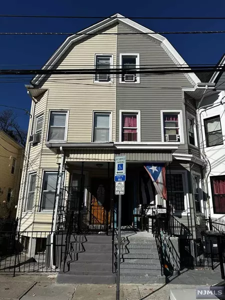 288 Garside ST, Newark, NJ 07104