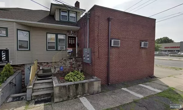 103 Broadway, Elmwood Park, NJ 07407