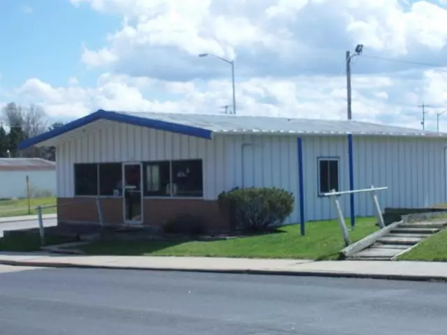 612 E ARNOLD STREET, Marshfield, WI 54449