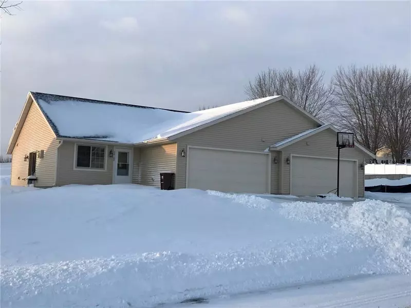 26185-26189 W. 3rd Ave., Eleva, WI 54738