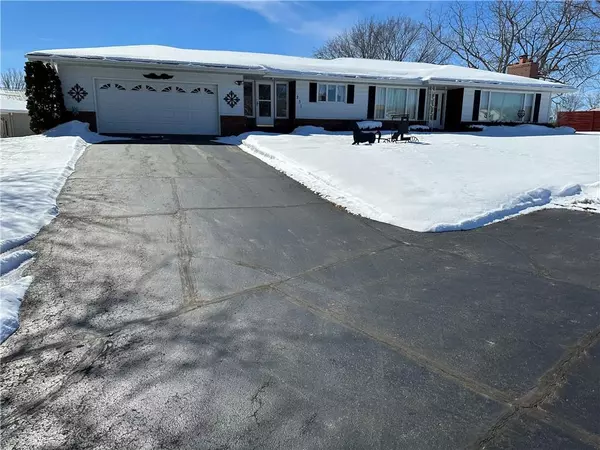 231 S Franklin Street, Mondovi, WI 54755