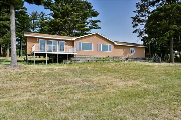 300 Peterson Ct., Shell Lake, WI 54871