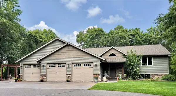 E10590 Pine Road, Fall Creek, WI 54742