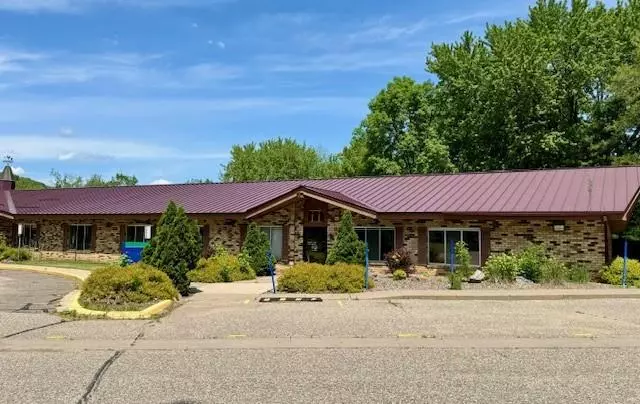 232 E Springer Avenue, Elmwood, WI 54740