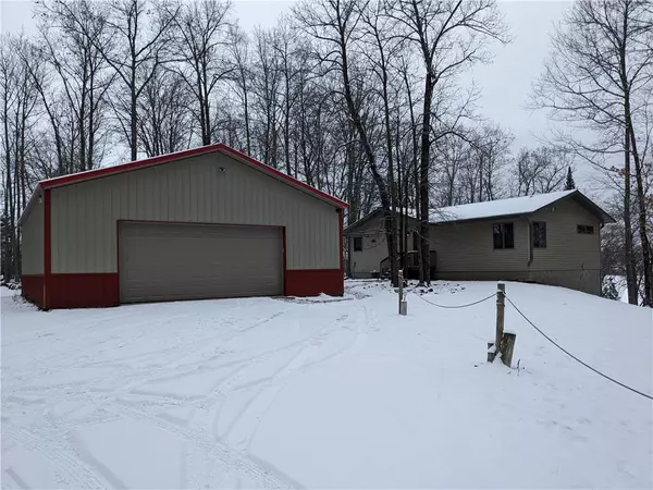 2985 East Shore Drive, Birchwood, WI 54817