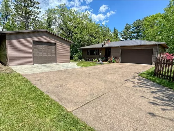 803 Nottingham Street, Rice Lake, WI 54868