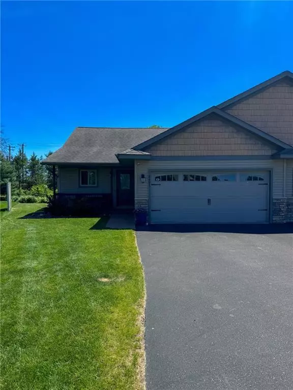 Altoona, WI 54720,2405 Lake Court