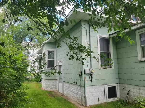 Spooner, WI 54801,105 W Hazel Street