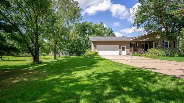 456 W Youth Road, Mondovi, WI 54755