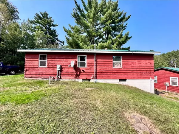 Hayward, WI 54843,15366 W Reiskies Road