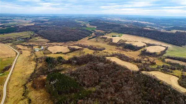 Independence, WI 54747,104.71 Acres State Road 121