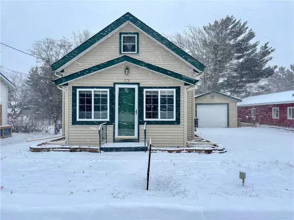 723 S Wisconsin Avenue, Rice Lake, WI 54868