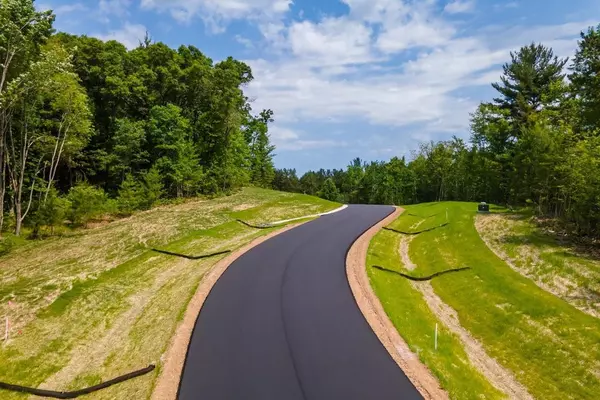 Eau Claire, WI 54703,Lot 14 Legacy Drive