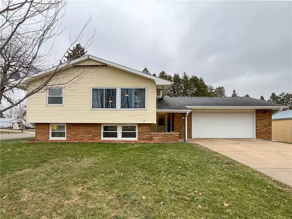 108 S Columbia Street, New Auburn, WI 54757