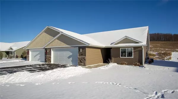 3992 Nicholas Drive, Menomonie, WI 54751