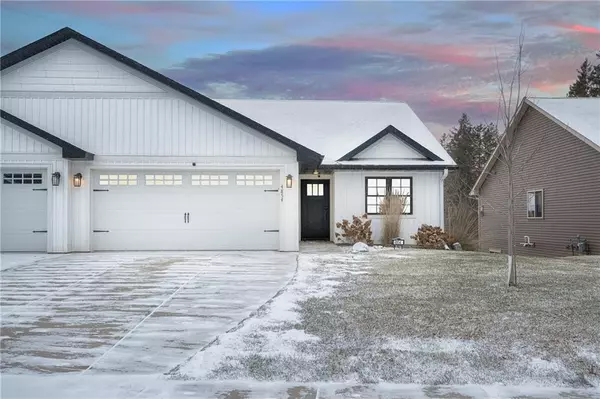 4854 Waylon Street, Eau Claire, WI 54703