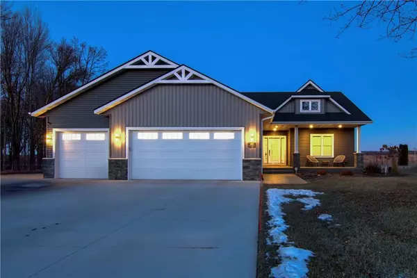 S8653 Cottonwood Circle, Eau Claire, WI 54701