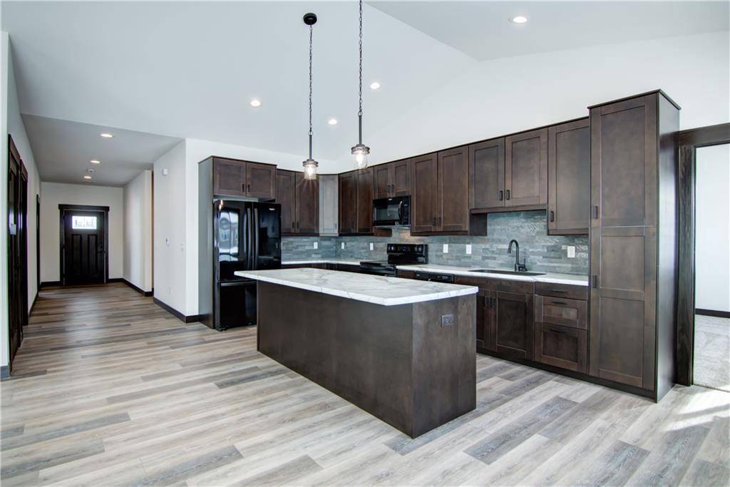 Eau Claire, WI 54703,3415 Iris Drive