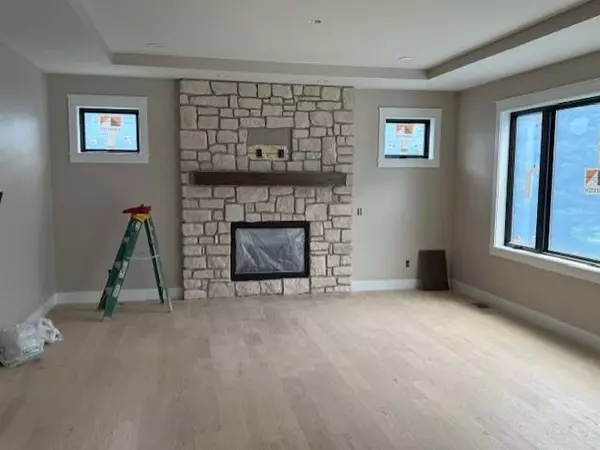 Eau Claire, WI 54701,5049 Timber Bluff Drive