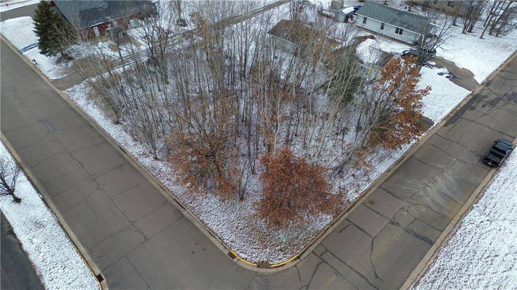 24153 3rd Ave, Siren, WI 54872