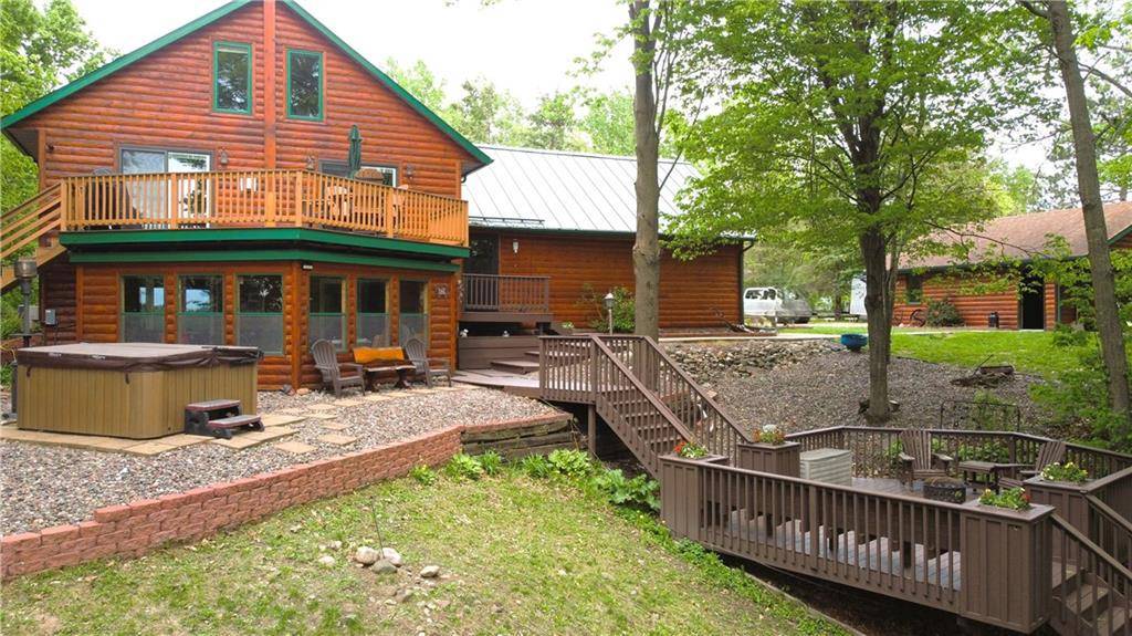 6825 W Lakewood Boulevard, Ladysmith, WI 54848