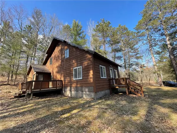 13828 W Peterson Road, Hayward, WI 54843