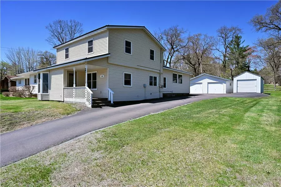 918 Superior, Spooner, WI 54801