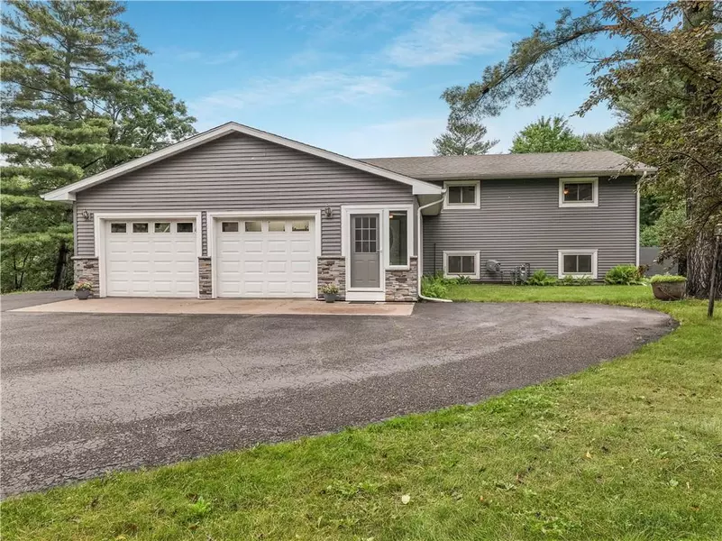 19526 74th Avenue, Chippewa Falls, WI 54729