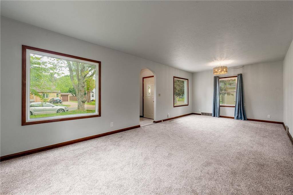 Chippewa Falls, WI 54729,738 Maple Street