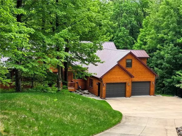 Cumberland, WI 54829,163 27 1/4 26 7/8 Avenue