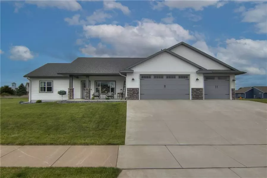 1040 Wissota Green Parkway, Chippewa Falls, WI 54729