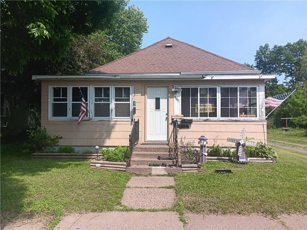 905 E 1st Street, Ladysmith, WI 54848