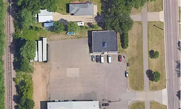 2110 Western Avenue, Eau Claire, WI 54701