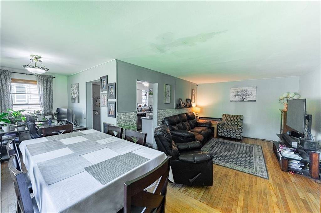 Eau Claire, WI 54701,1037 Barland Street #1 & 2