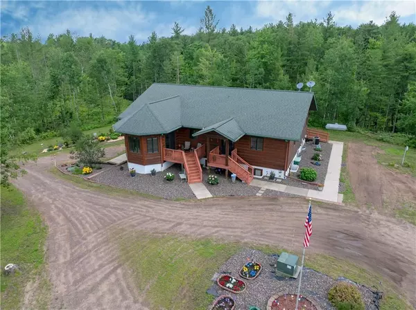 Spooner, WI 54801,N5020 Red Pine Trail