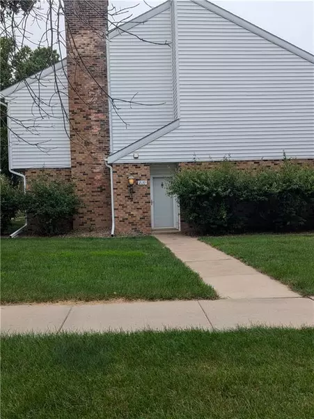 2139 Providence Court #B4, Eau Claire, WI 54703