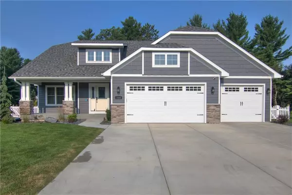 3746 Crest Ridge Court, Eau Claire, WI 54701