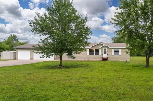 E9899 190th Avenue, Eau Claire, WI 54701