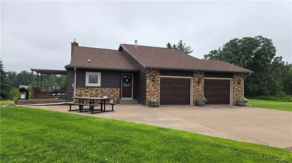1337 15th Avenue, Barron, WI 54812