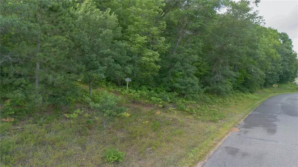 11857 S Holly Lucius Road, Solon Springs, WI 54873