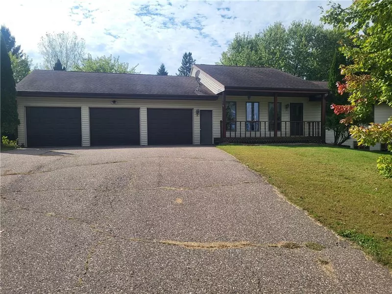 5265 State Highway 54, Black River Falls, WI 54615