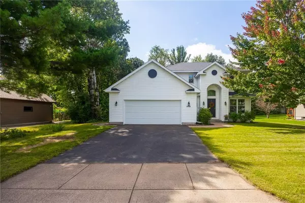 Eau Claire, WI 54701,3715 White Birch Court