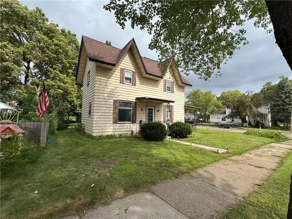 Chippewa Falls, WI 54729,204 W Cedar Street #3