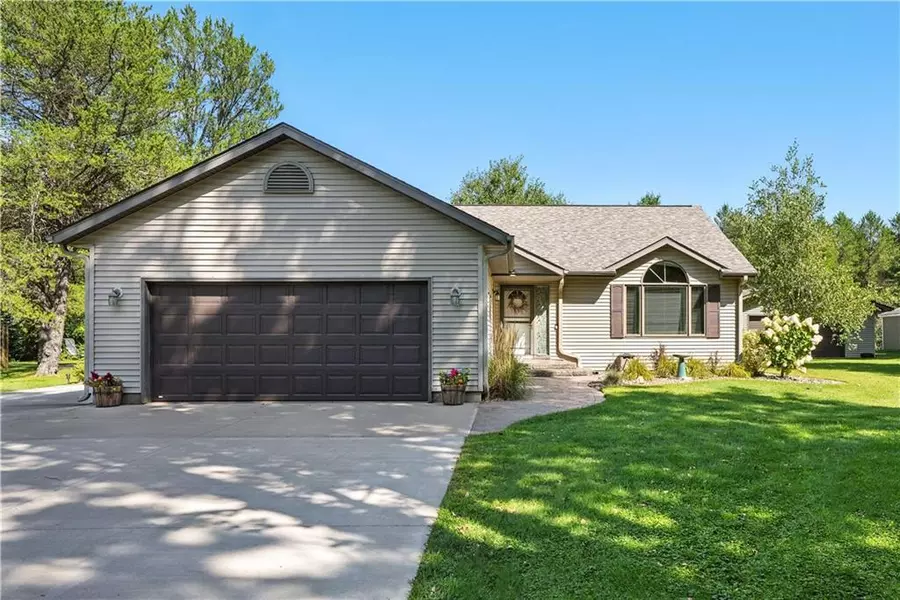 S8405 Wren Drive, Eau Claire, WI 54701