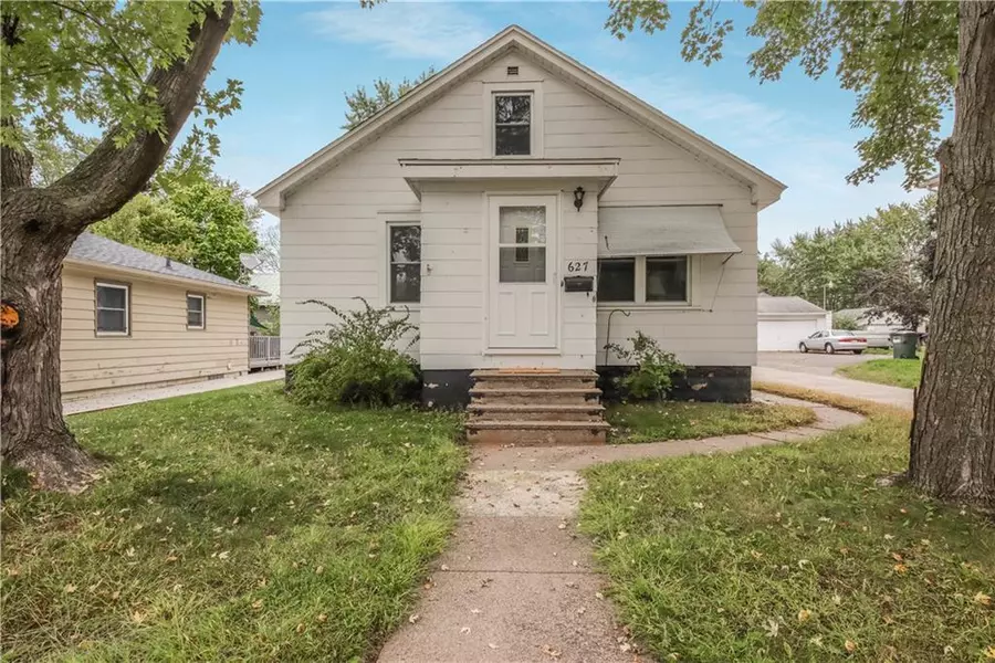 627 Davis Avenue, Eau Claire, WI 54703